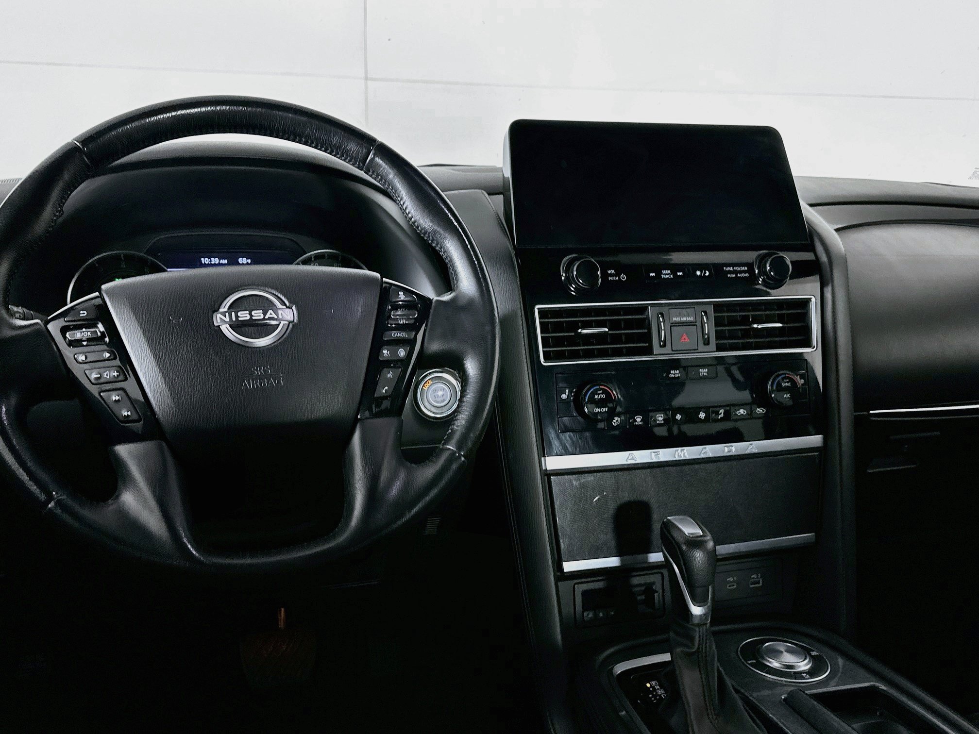 Used 2023 Nissan Armada SL w/ Midnight Edition Package RWD image 18