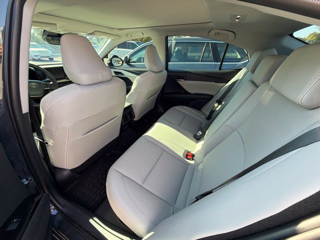 Used 2026 Toyota Camry XLE w/ Premium Plus Package AWD/4WD image 5