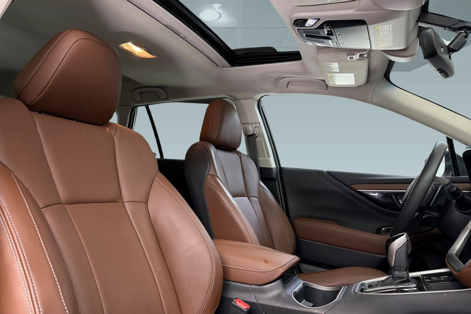 Used 2022 Subaru Outback Touring XT AWD/4WD image 16