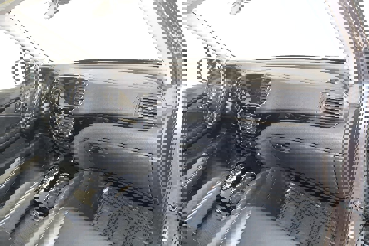 Used 2019 Honda Pilot Touring image 39