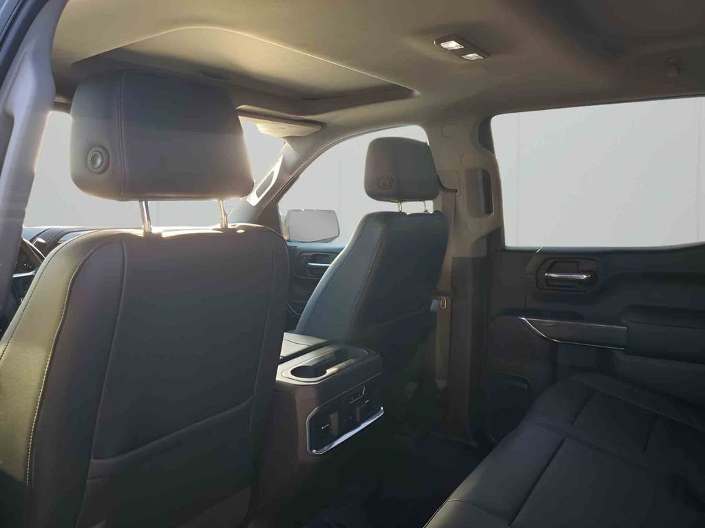 Used 2020 Chevrolet Silverado 1500 LTZ w/ LTZ Premium Package image 18