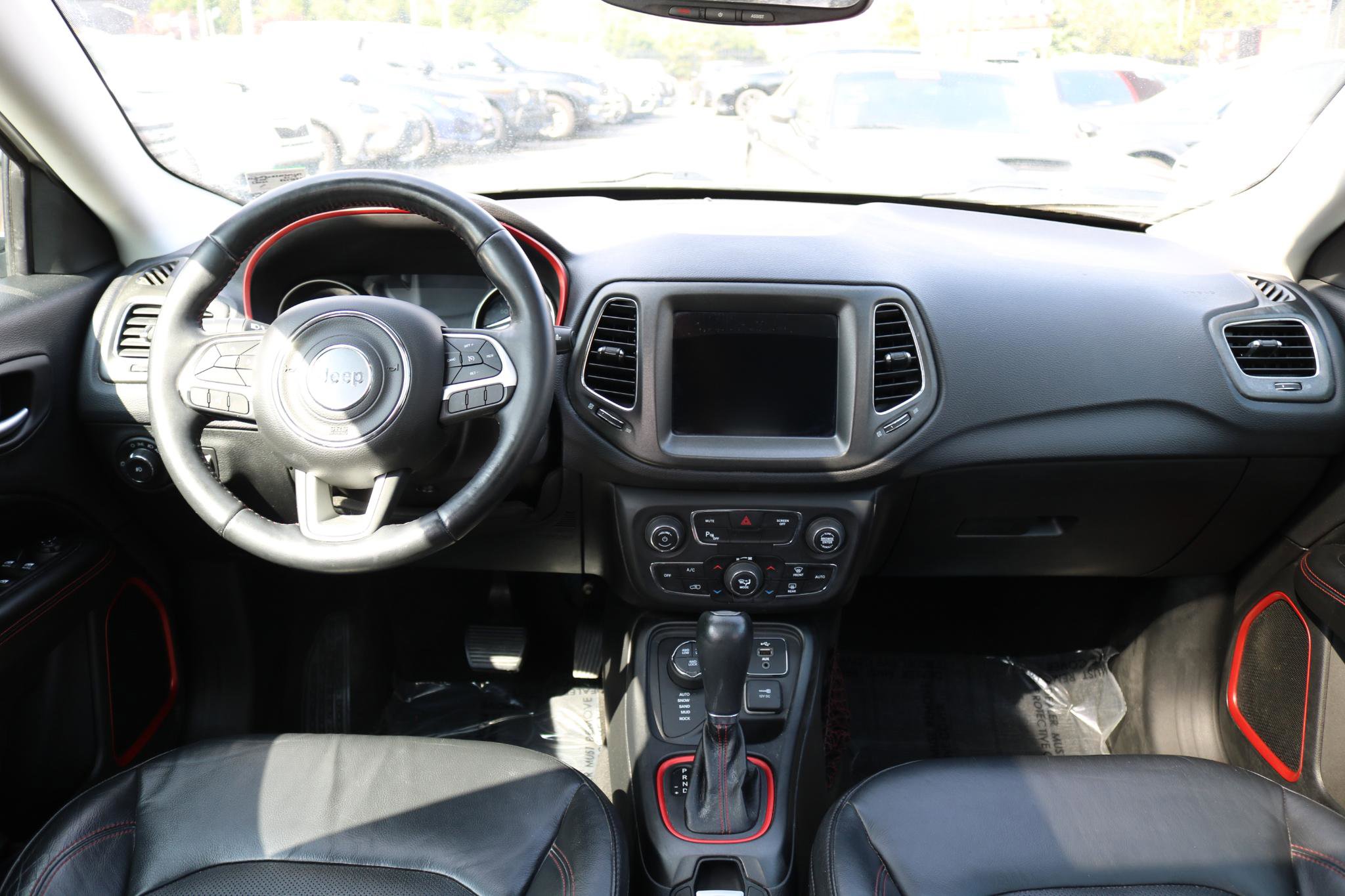 Used 2017 Jeep Compass Trailhawk w/ Leather Interior Group image 29