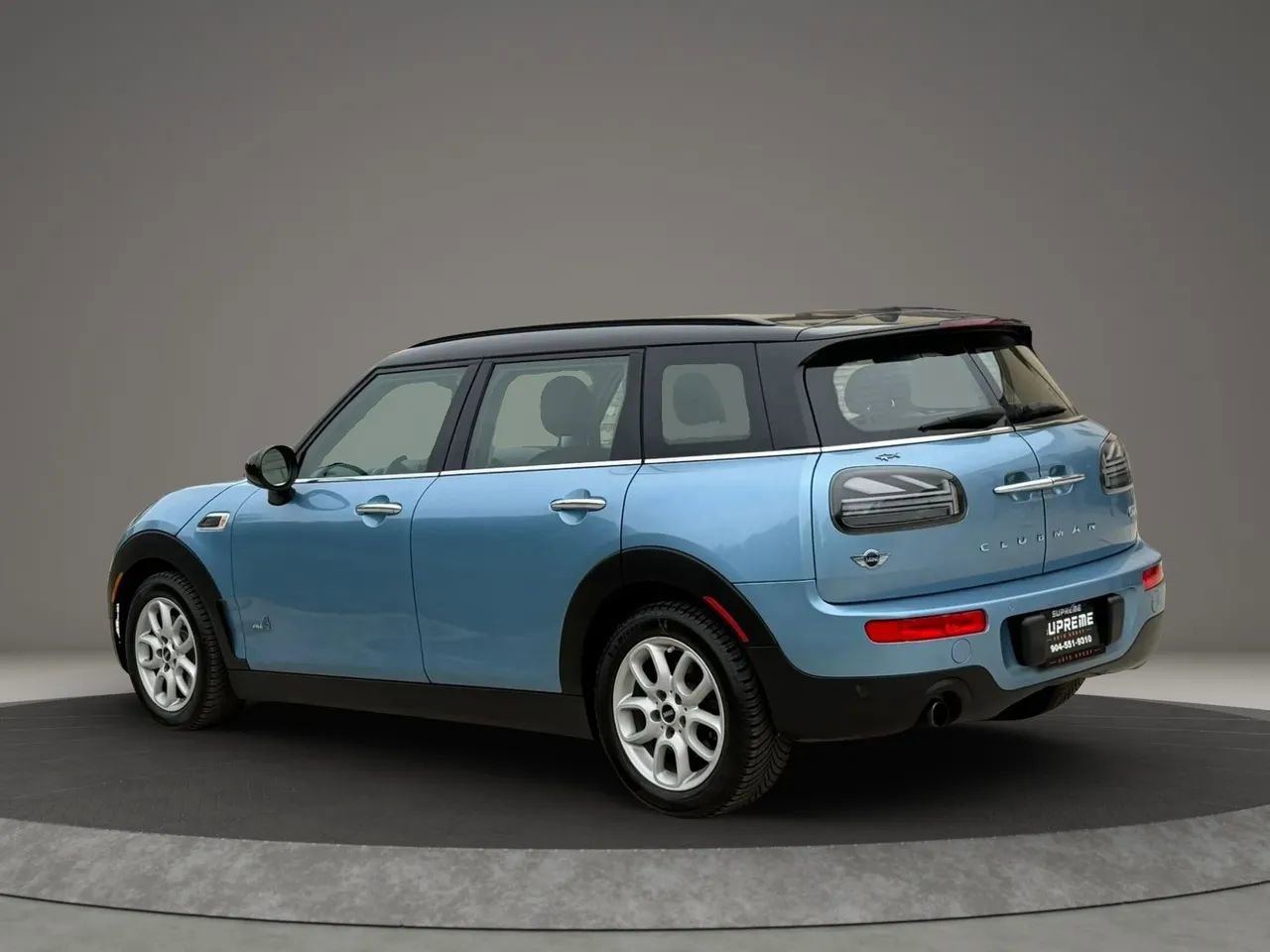 Used 2017 MINI Cooper Clubman ALL4 AWD/4WD image 5