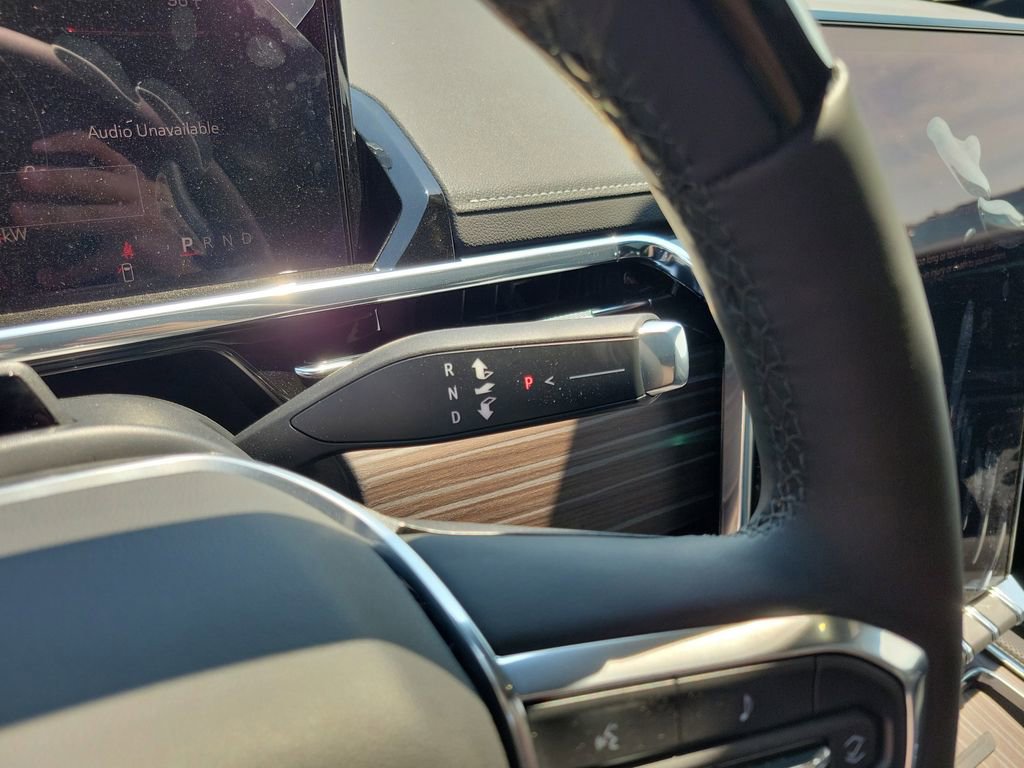 New 2025 GMC Sierra EV Denali image 18