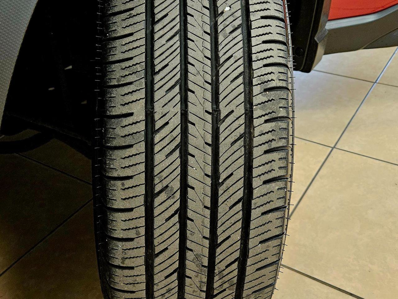 Used 2019 Subaru Forester Premium w/ All-Weather Package image 32