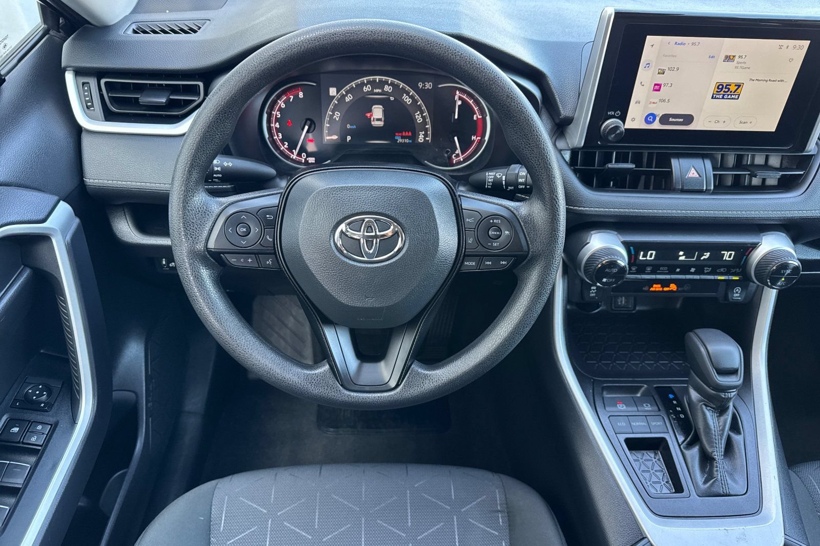 Certified 2025 Toyota RAV4 XLE FWD image 14