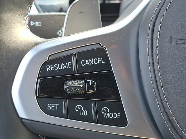 Certified 2025 BMW X7 M60i image 25