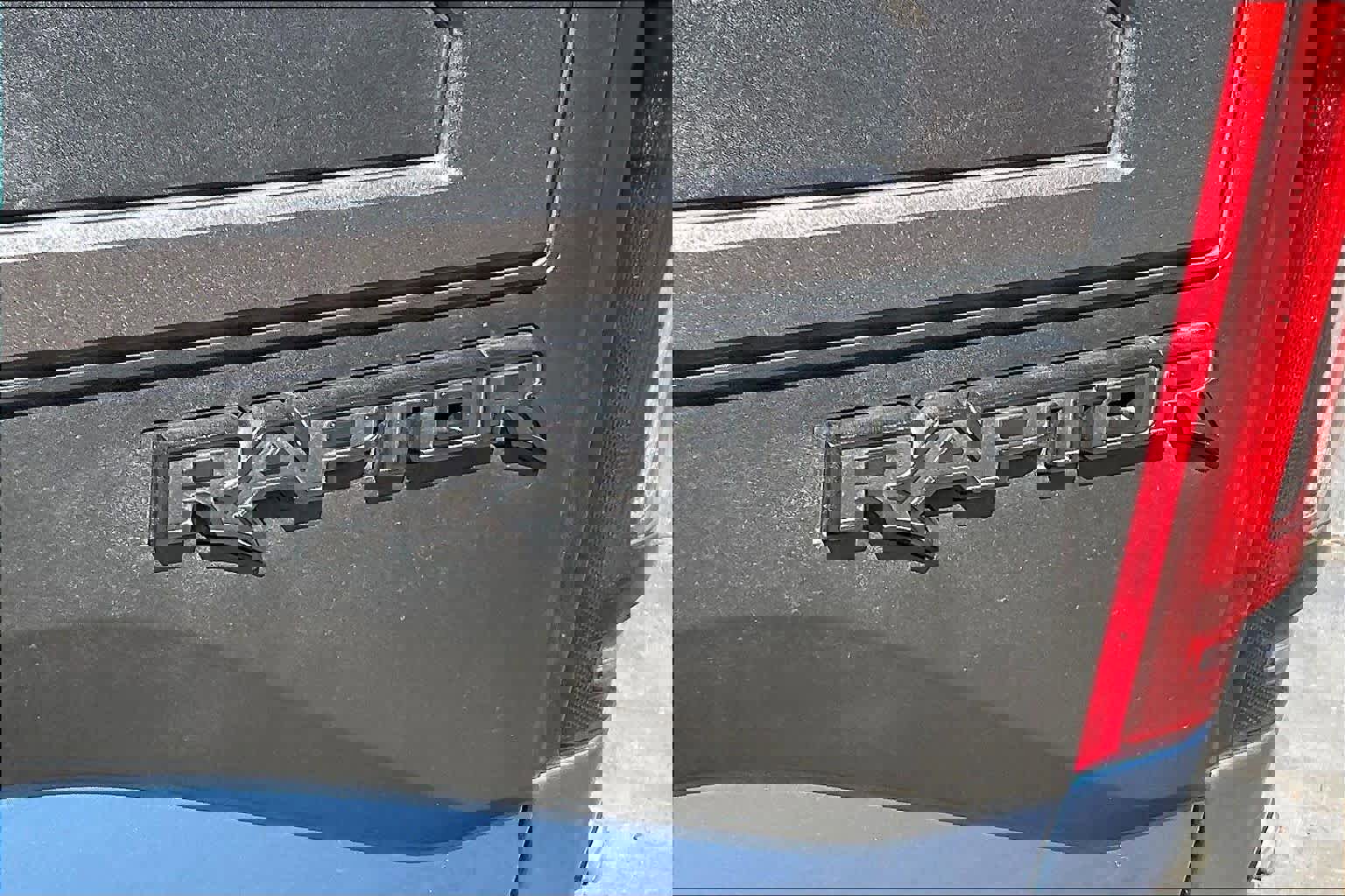 Used 2019 Ford F150 Raptor w/ Equipment Group 801A Mid image 10