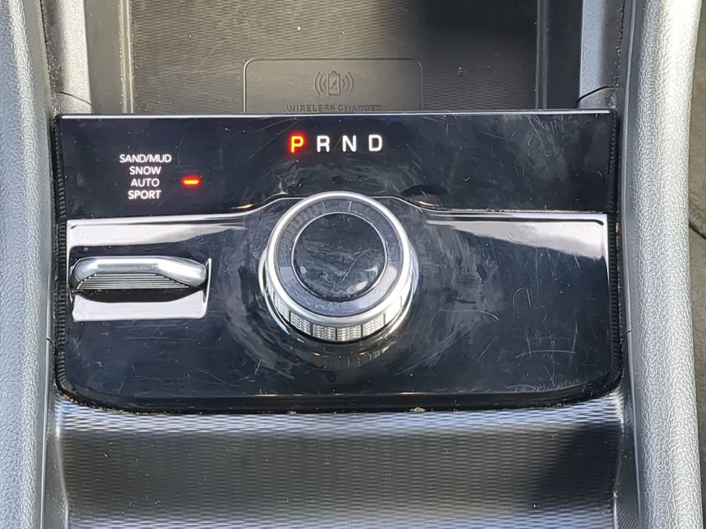 Used 2024 Jeep Grand Cherokee L Limited w/ Luxury Tech Group II image 24