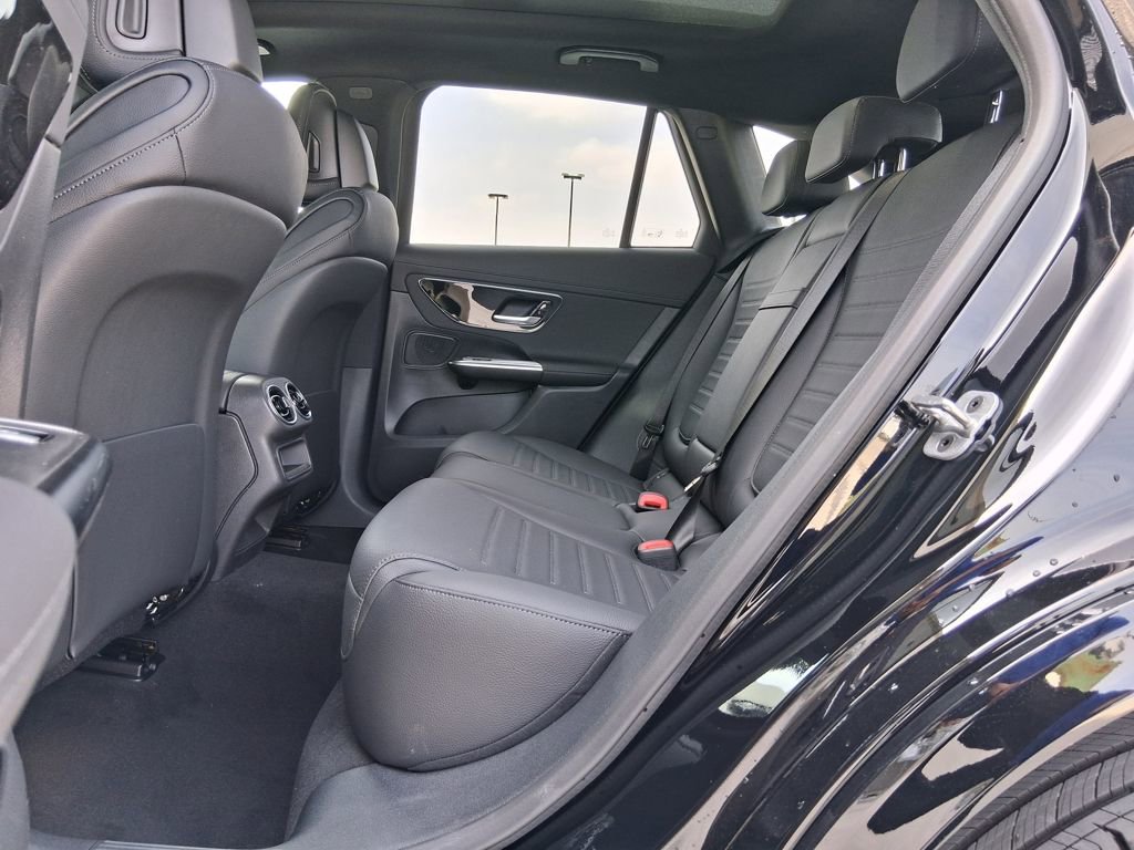 New 2026 Mercedes-Benz GLC 300 image 22