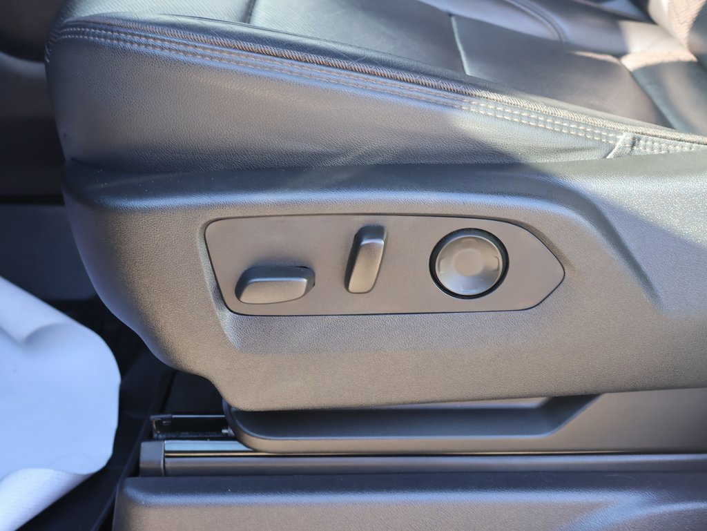 Used 2021 Chevrolet Tahoe High Country image 15