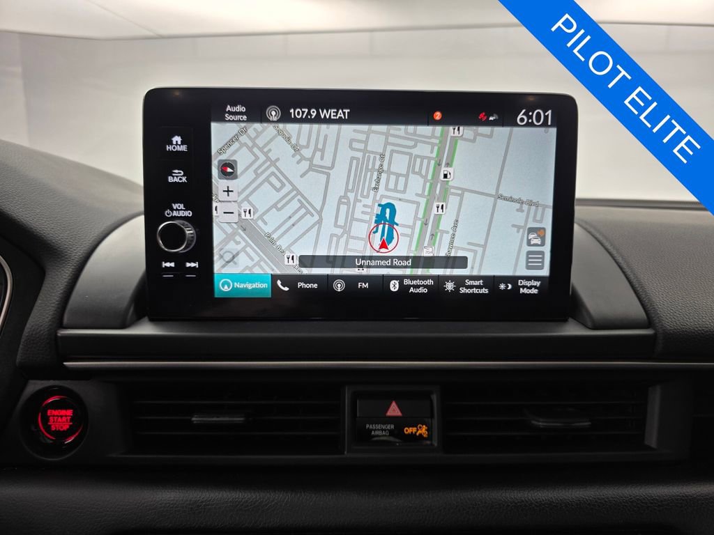 Used 2023 Honda Pilot Elite image 24