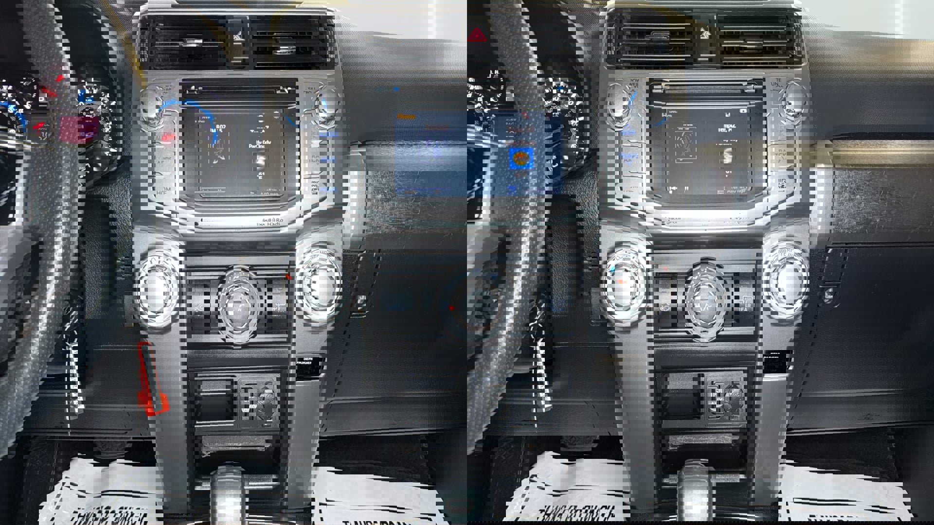 Used 2019 Toyota 4Runner SR5 Premium RWD image 18