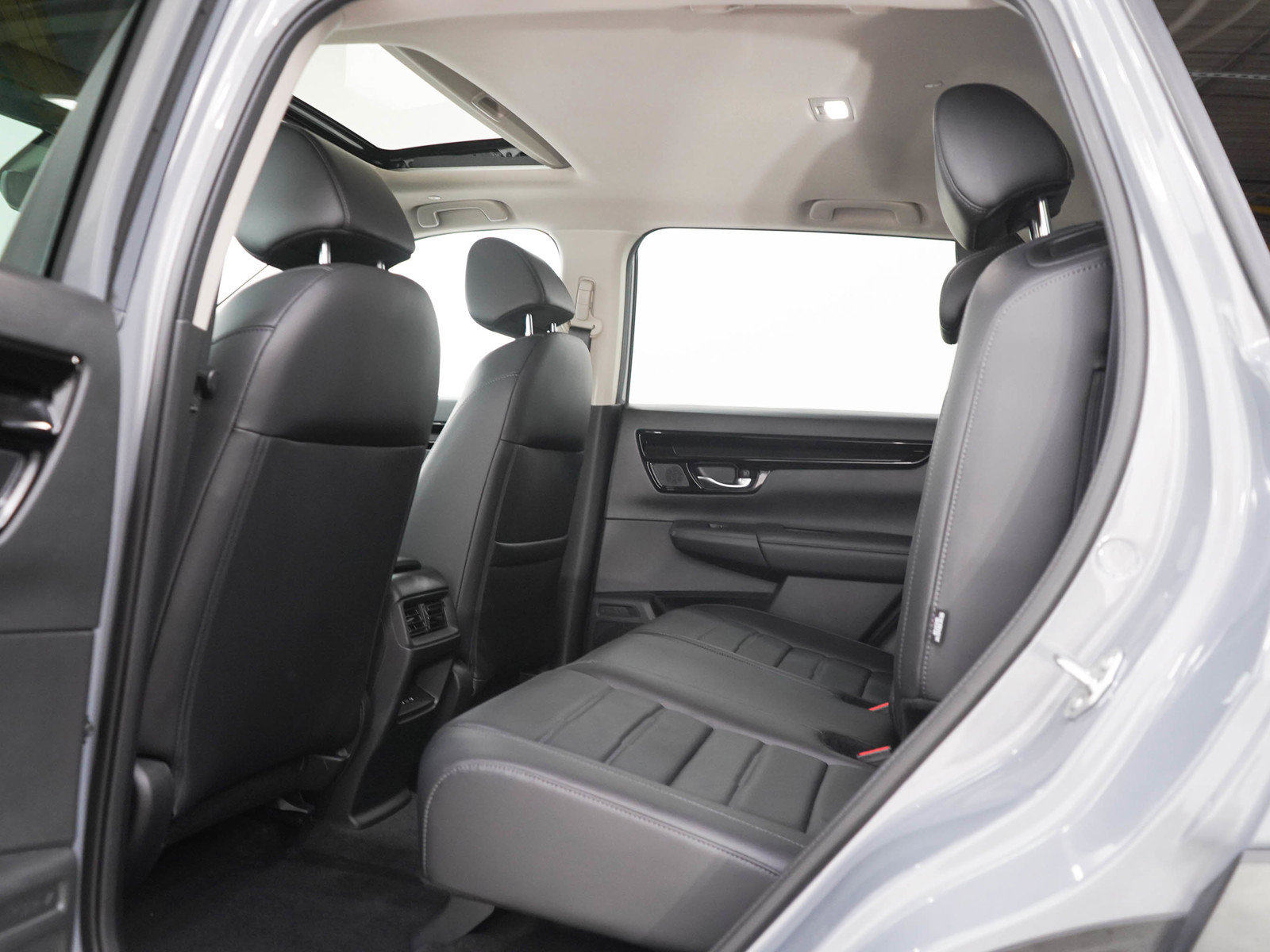 Used 2024 Honda CR-V EX-L image 18