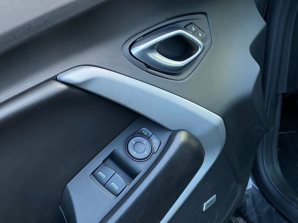 Used 2018 Chevrolet Camaro LT w/ RS Package image 10