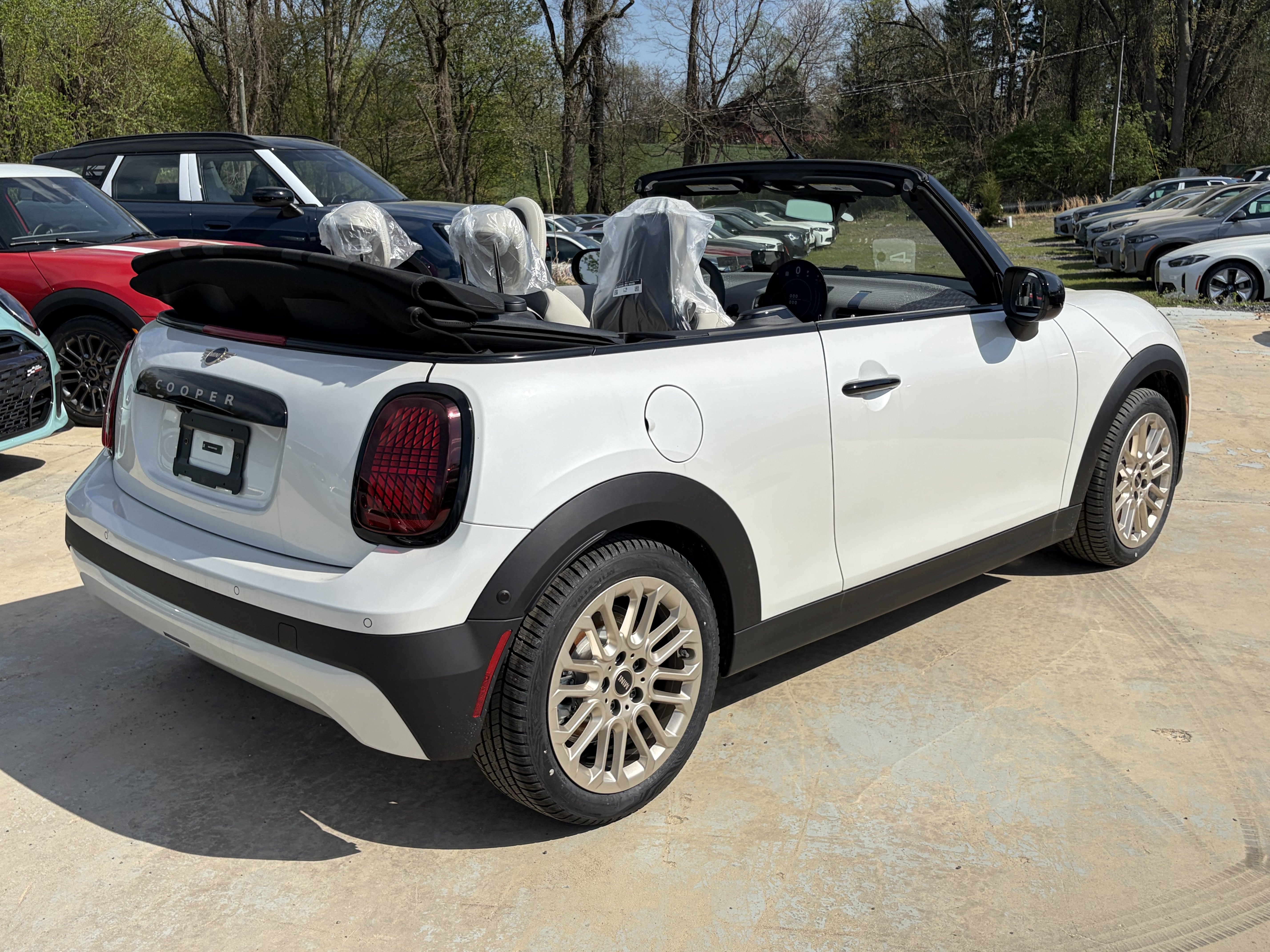 Used 2026 MINI Cooper Convertible FWD image 5