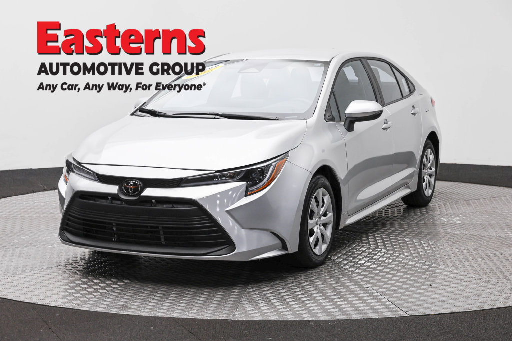 Used 2025 Toyota Corolla LE
