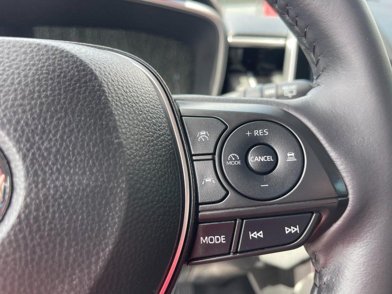 Used 2024 Toyota Corolla Cross XLE AWD/4WD image 24