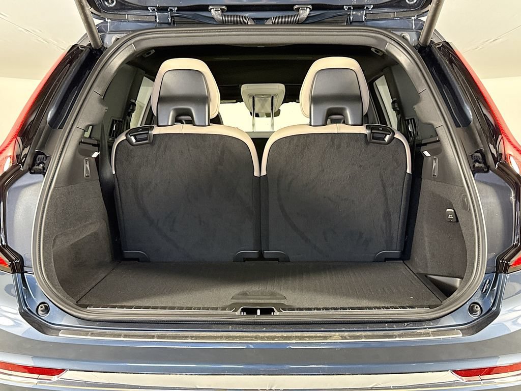 New 2026 Volvo XC90 B6 Plus w/ Protection Package Premier AWD/4WD image 27