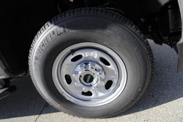 New 2026 Ford F250 XL image 15