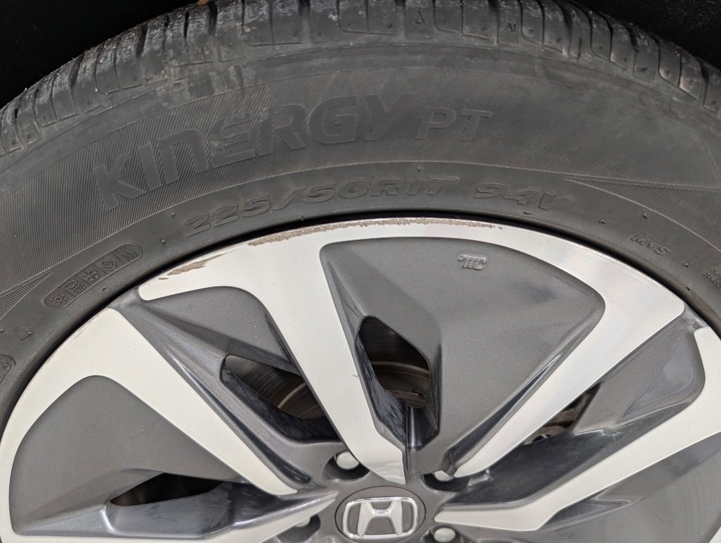 Used 2021 Honda Accord EX image 11