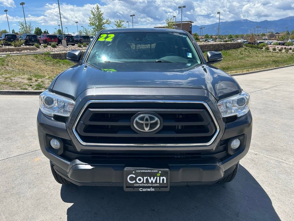 Used 2022 Toyota Tacoma SR5 AWD/4WD image 2