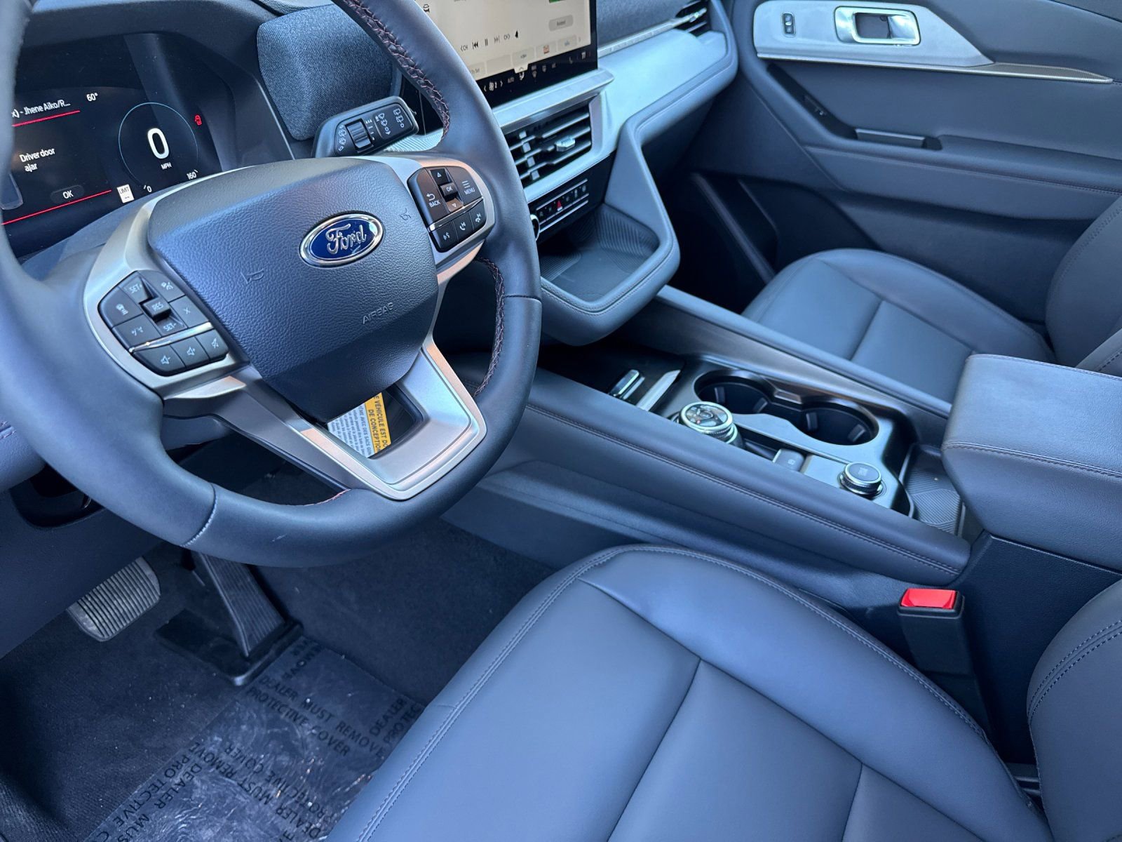 New 2025 Ford Explorer Active w/ Active Comfort Package image 9