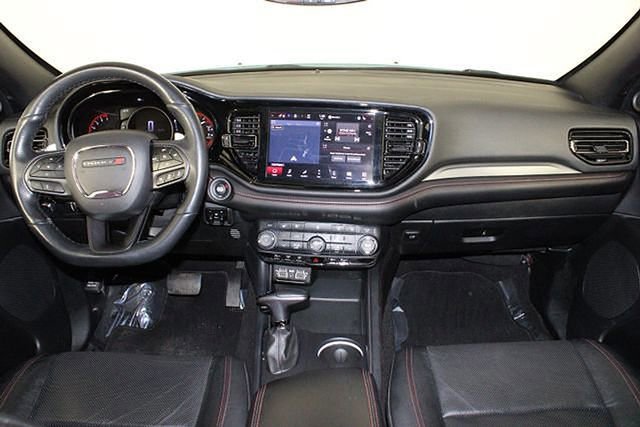 Used 2024 Dodge Durango GT image 34