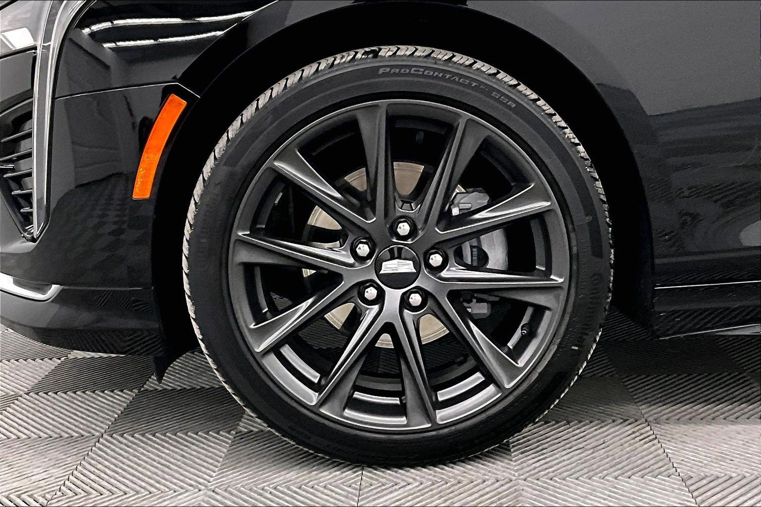 Used 2025 Cadillac CT4 Sport w/ Climate Package AWD/4WD image 10