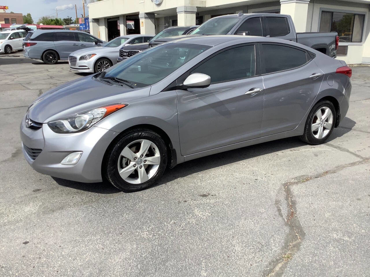 Used 2013 Hyundai Elantra GLS w/ Preferred Pkg FWD image 19
