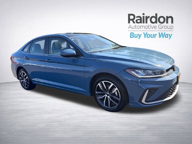 Used 2025 Volkswagen Jetta SE
