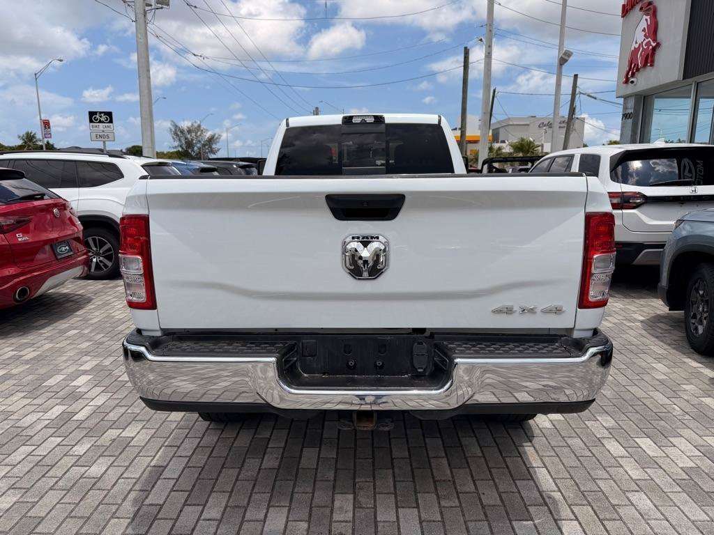 Used 2024 RAM 2500 Tradesman w/ Chrome Appearance Group AWD/4WD image 6