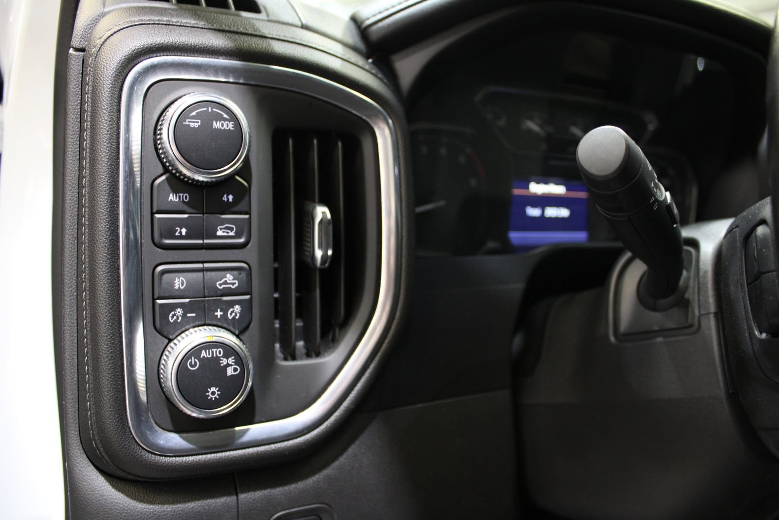 Used 2021 GMC Sierra 1500 Elevation AWD/4WD image 25