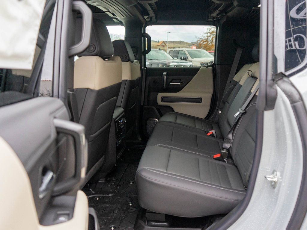 New 2026 GMC Hummer EV SUV image 13