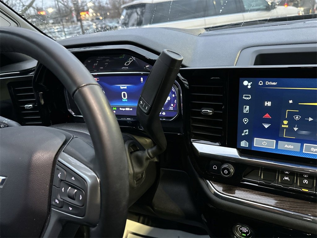 Used 2024 Chevrolet Silverado 1500 LT image 19