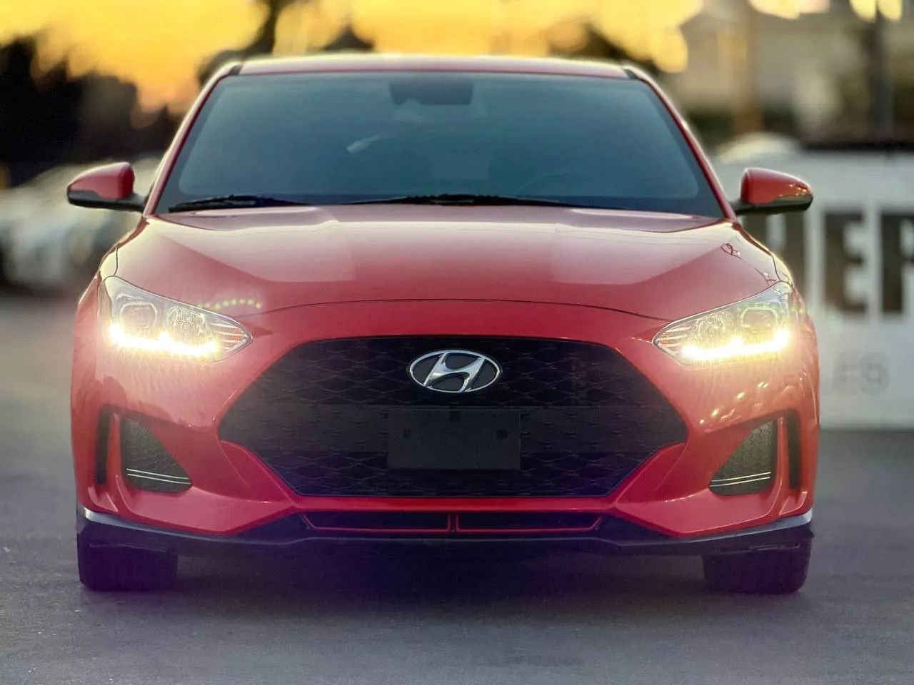 Used 2019 Hyundai Veloster Turbo R-Spec FWD image 3