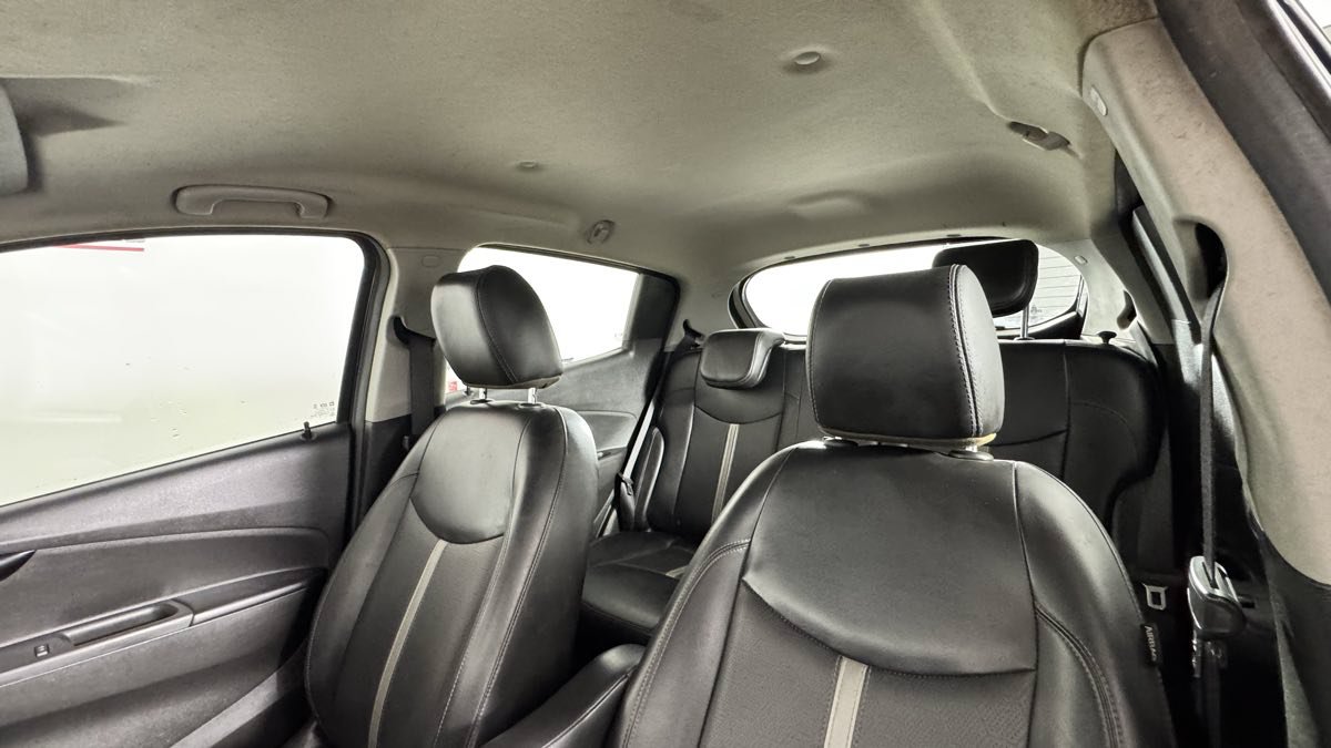 Used 2020 Chevrolet Spark LT w/ Driver Confidence Package FWD image 14