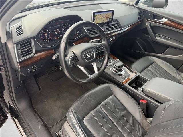 Used 2018 Audi Q5 2.0T Premium Plus w/ Premium Plus Package AWD/4WD image 5
