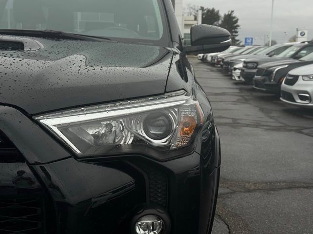 Used 2024 Toyota 4Runner TRD Off-Road Premium image 3