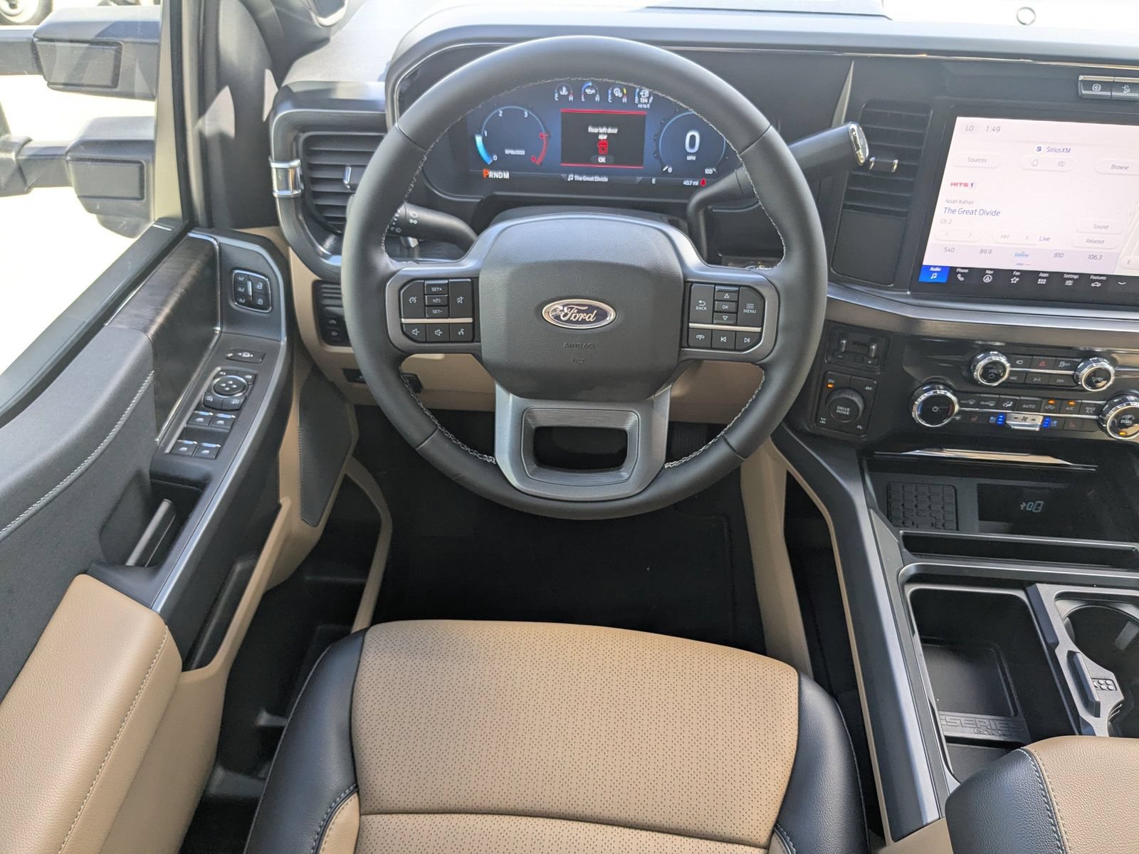 New 2026 Ford F250 Lariat w/ Black Appearance Package AWD/4WD image 17