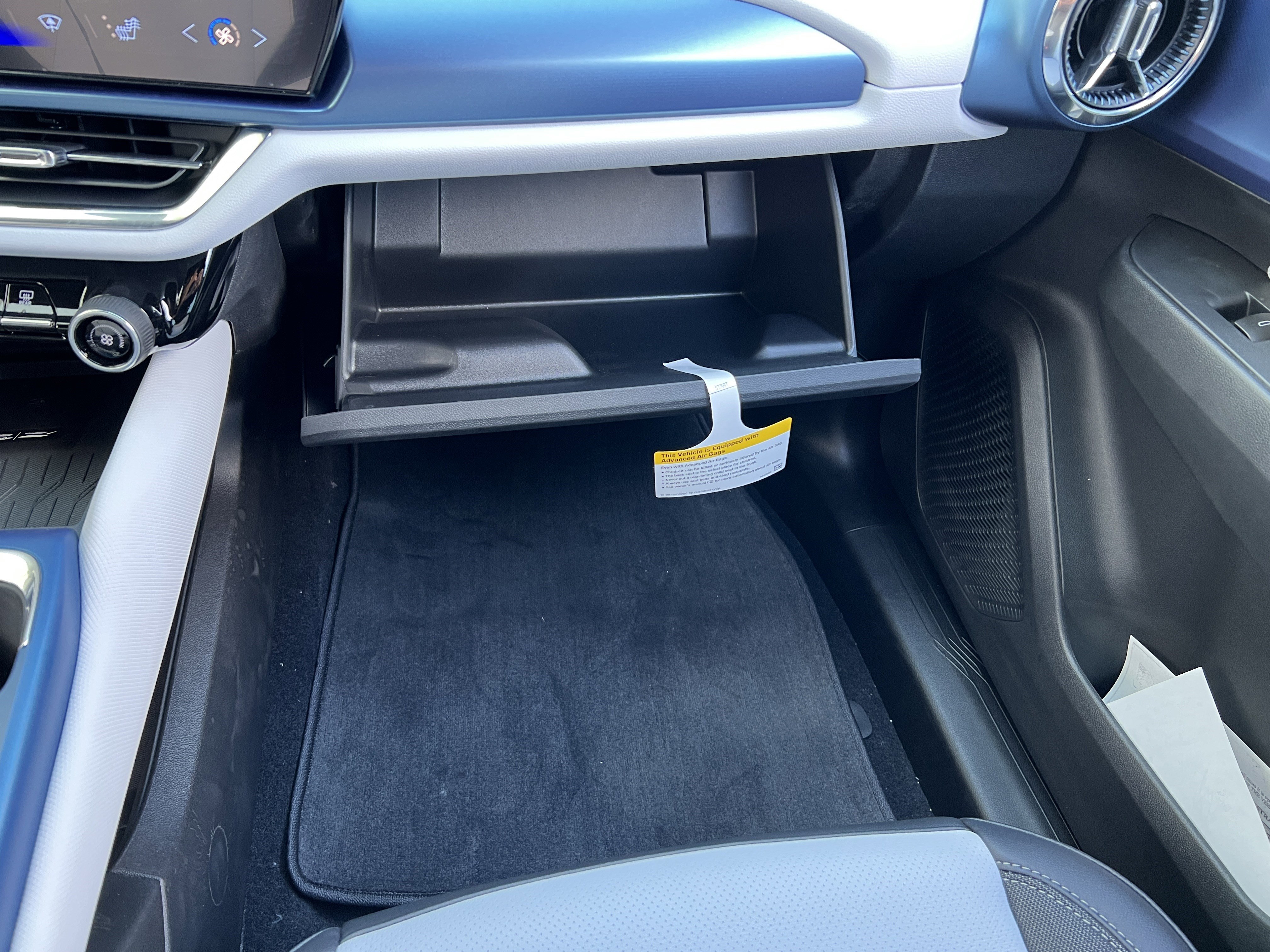 New 2026 Chevrolet Equinox EV LT FWD image 35