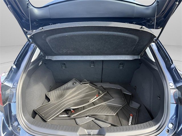 Used 2016 MAZDA MAZDA3 i Grand Touring image 7