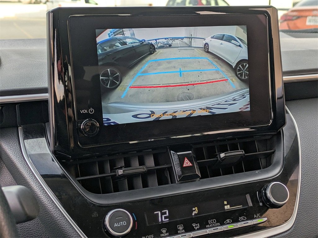 Used 2025 Toyota Corolla LE image 16