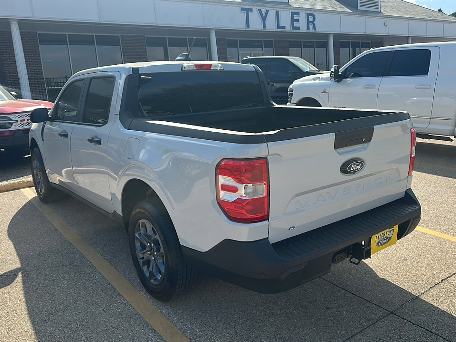 Used 2025 Ford Maverick XLT w/ 4K Tow Package image 8