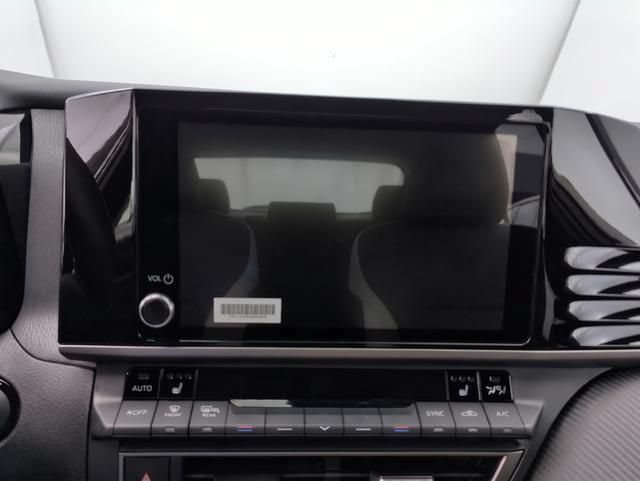 Used 2026 Toyota Camry Hybrid w/ Convenience Package FWD image 25