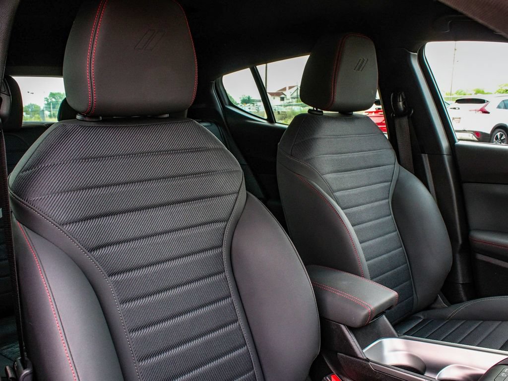 Used 2024 Dodge Hornet R/T w/ R/T Blacktop Package AWD/4WD image 40