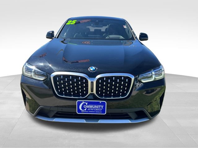 Used 2025 BMW X4 xDrive30i AWD/4WD image 9