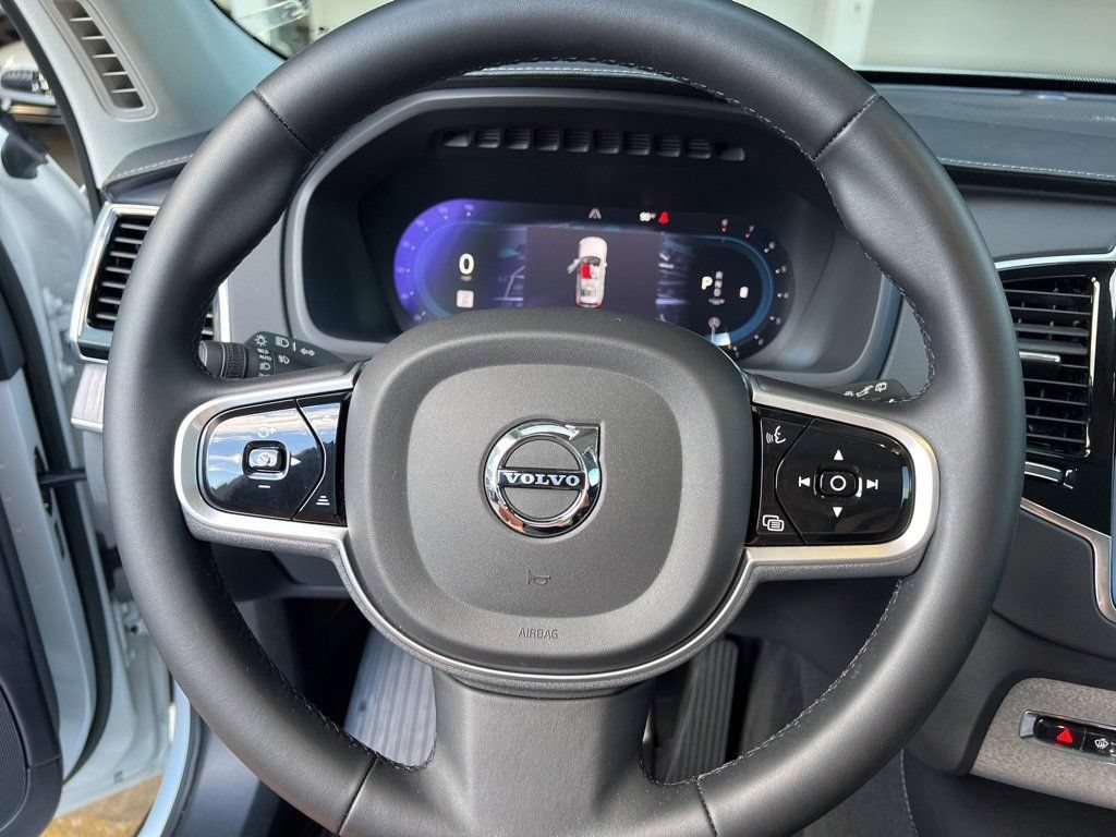Used 2023 Volvo XC90 B6 Ultimate AWD/4WD image 29