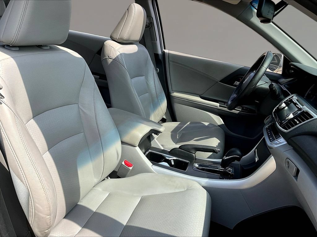 Used 2013 Honda Accord EX-L image 27