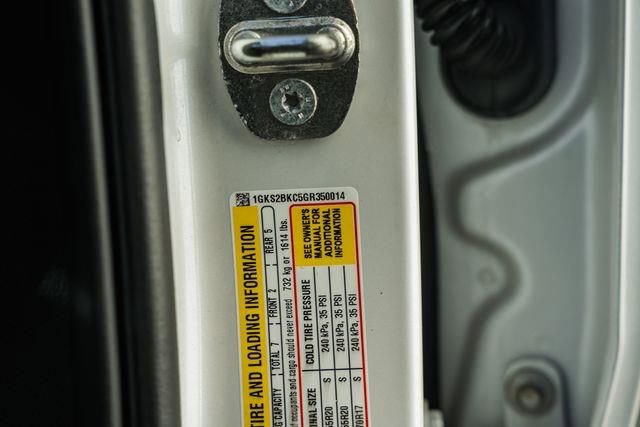 Used 2016 GMC Yukon SLT w/ Open Road Package image 47